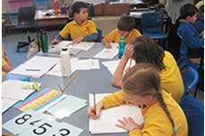 yr4-mumbers.jpg Students record their mathematical thinking